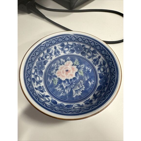 Vintage Blue and White Andrea‎ By Sadek Floral Porcelain Nesting Bowl 7.5" - Picture 1 of 2